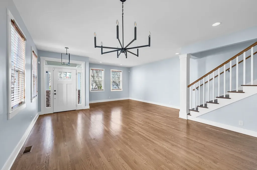 1109B S Douglas Avenue Nashville TN 37204