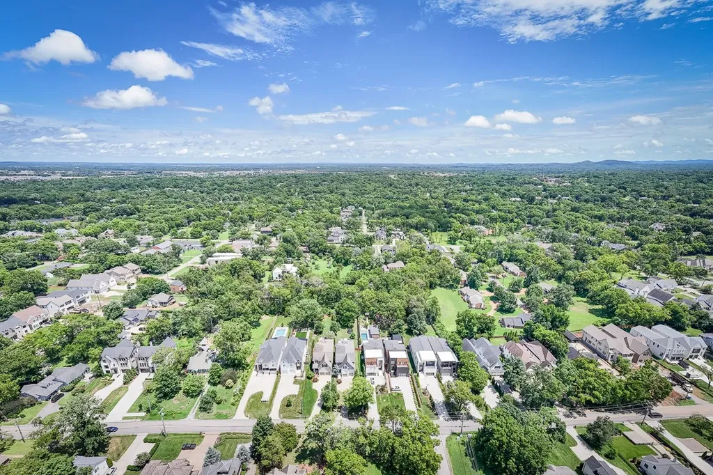 4408B Lealand Lane Nashville TN 37204