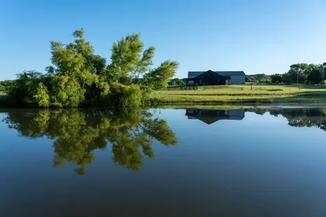 2023 Dr Robertson Road Spring Hill TN 37174