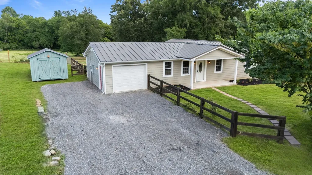 118 Cages Ferry Road Lebanon TN 37087