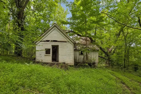 4876 Louise Creek Road Cunningham TN 37052