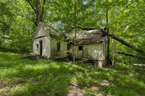 4876 Louise Creek Road Cunningham TN 37052