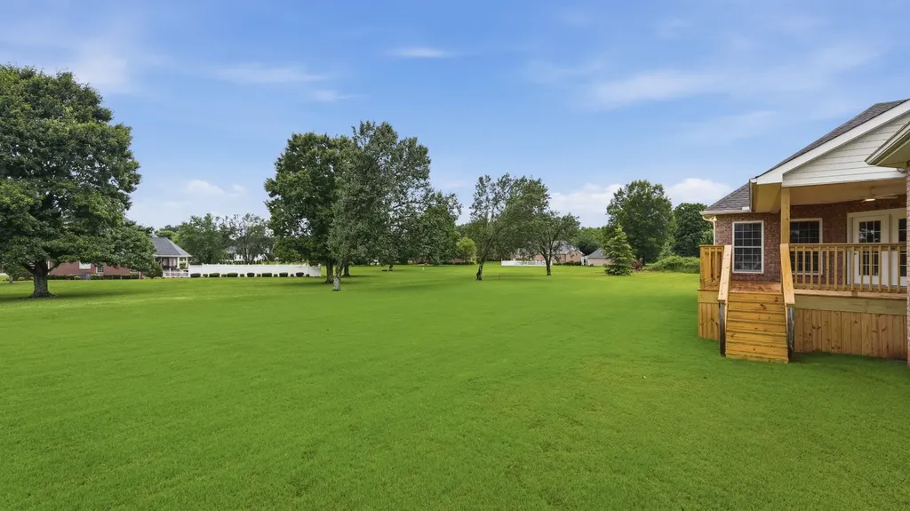 229 Ridgecrest Drive Winchester TN 37398