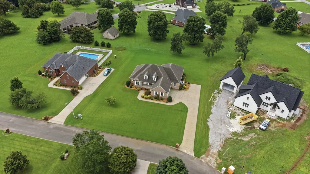 229 Ridgecrest Drive Winchester TN 37398