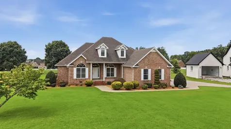 229 Ridgecrest Drive Winchester TN 37398