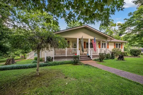 2815 Spencer Mill Road Bon Aqua TN 37025