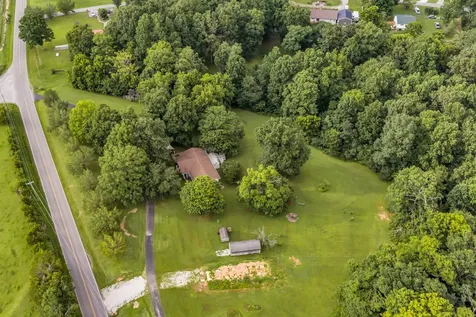 2815 Spencer Mill Road Bon Aqua TN 37025