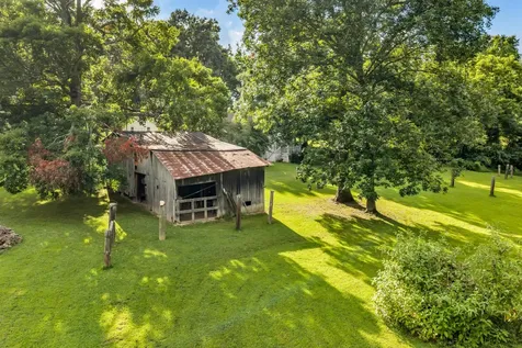 2815 Spencer Mill Road Bon Aqua TN 37025