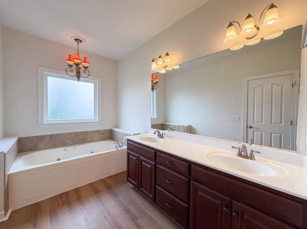 1044 Laramie Court Murfreesboro TN 37128