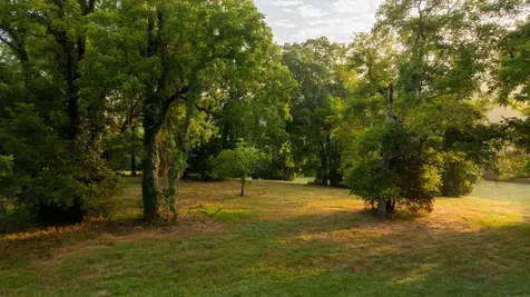 3556 Buford Station Road Lynnville TN 38472