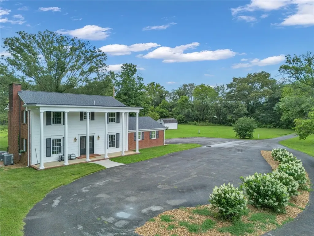 251 Miller Road Hillsboro TN 37342