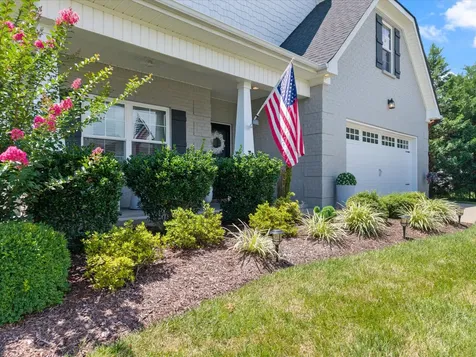 318 Edna May Drive Murfreesboro TN 37128