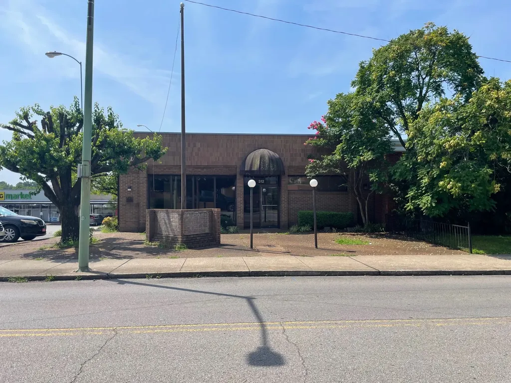312 Madison Street Clarksville TN 37040