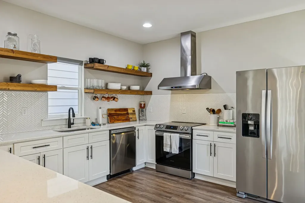 1732 25th Ave, N Nashville TN 37208