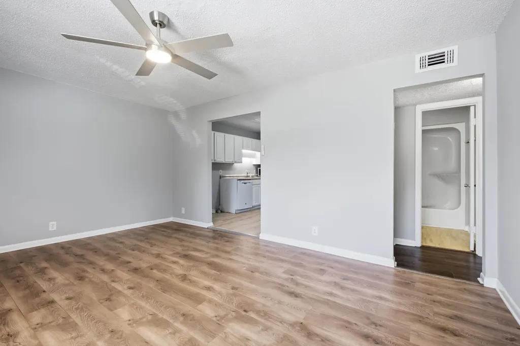 8121 Bonnafair Drive Hermitage TN 37076