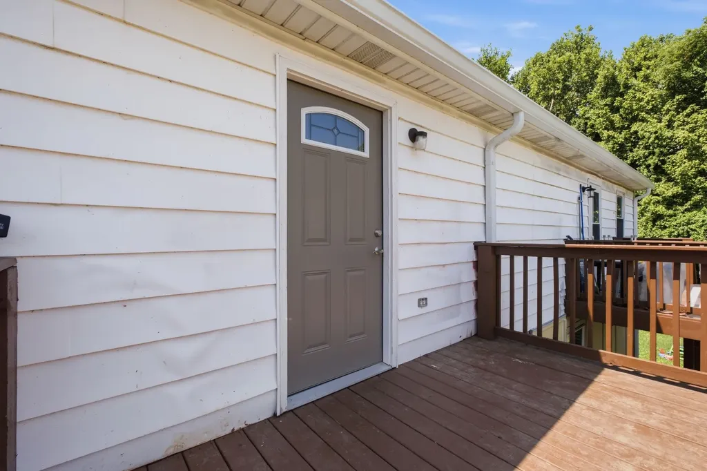 8121 Bonnafair Drive Hermitage TN 37076
