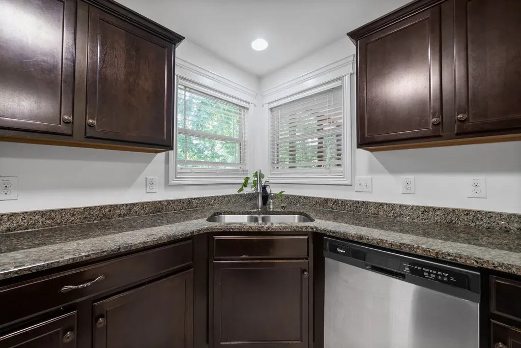 538 Current Road Clarksville TN 37040