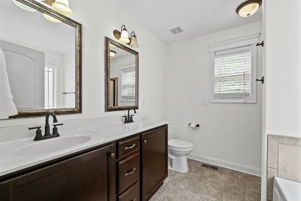 538 Current Road Clarksville TN 37040