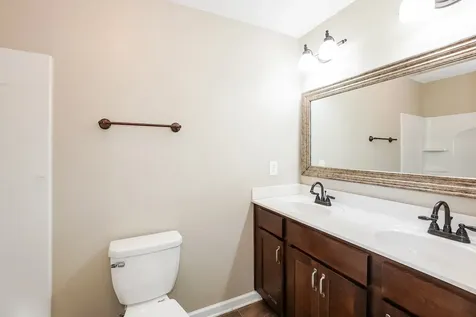 201 Bob White Trail Oak Grove KY 42262