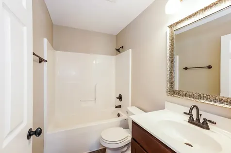 201 Bob White Trail Oak Grove KY 42262