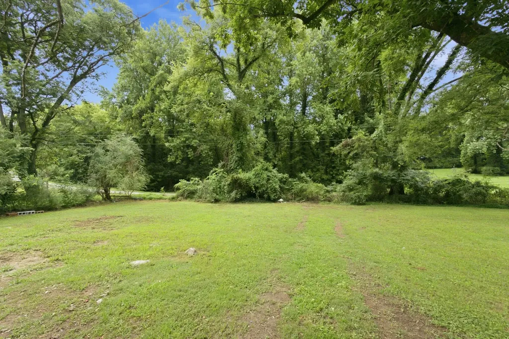 107 Rainbow Circle Columbia TN 38401