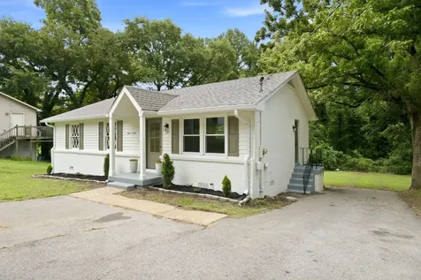 107 Rainbow Circle Columbia TN 38401
