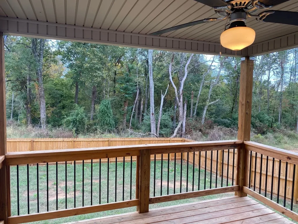 1847 Rains Road Clarksville TN 37042