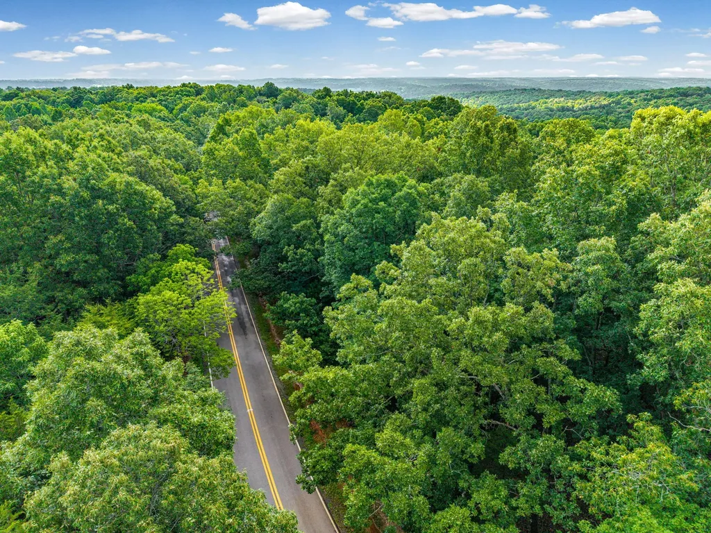 5021 Old Highway 13 Cumberland City TN 37050