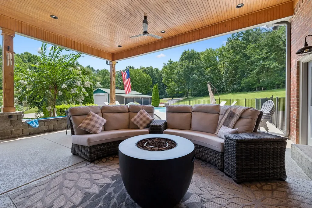 1254 Callis Road Lebanon TN 37090