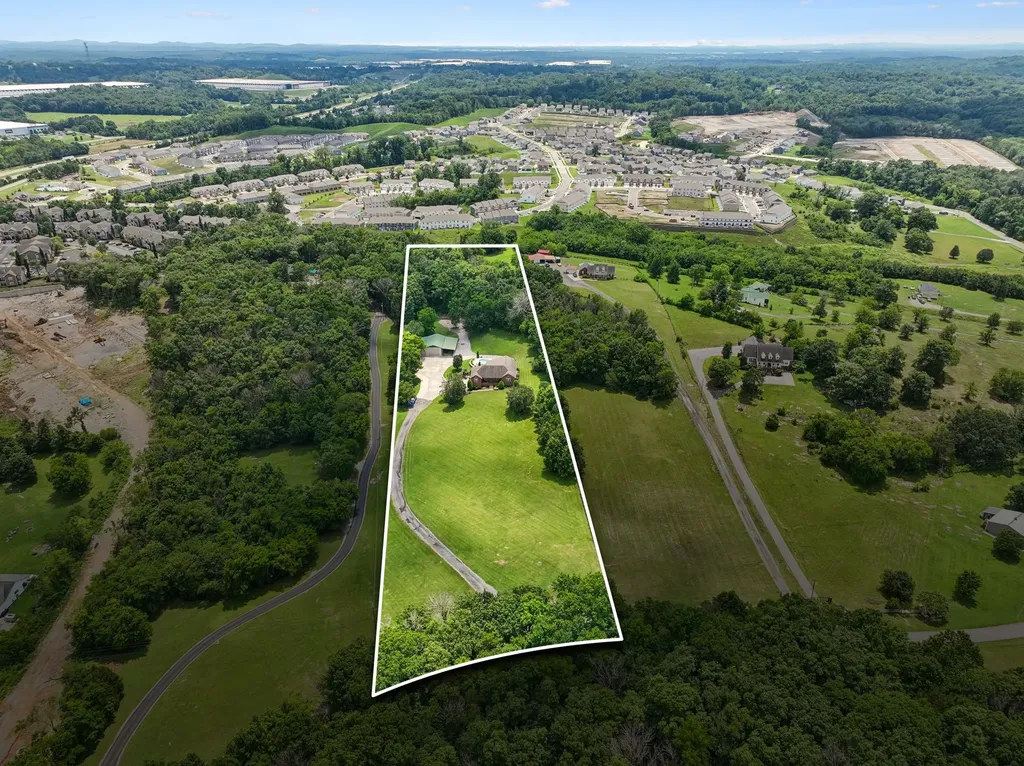 1254 Callis Road Lebanon TN 37090