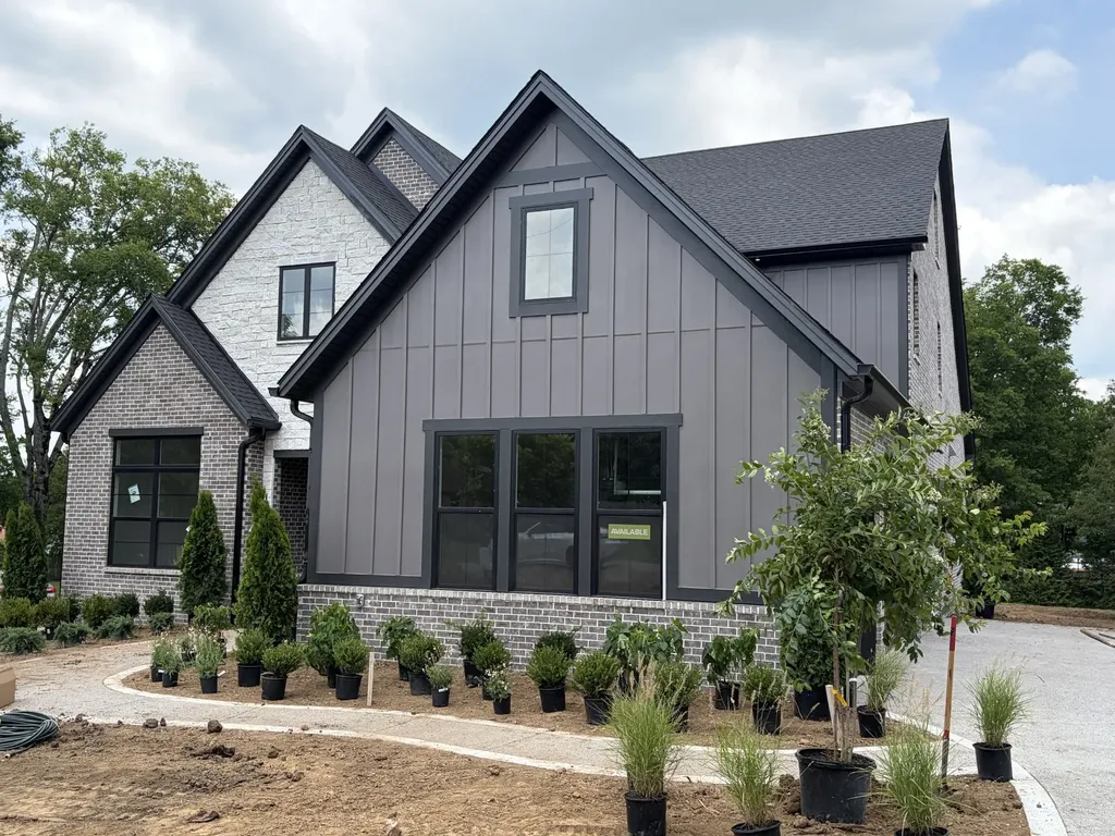 6616 Wilhugh Place Nashville TN 37209