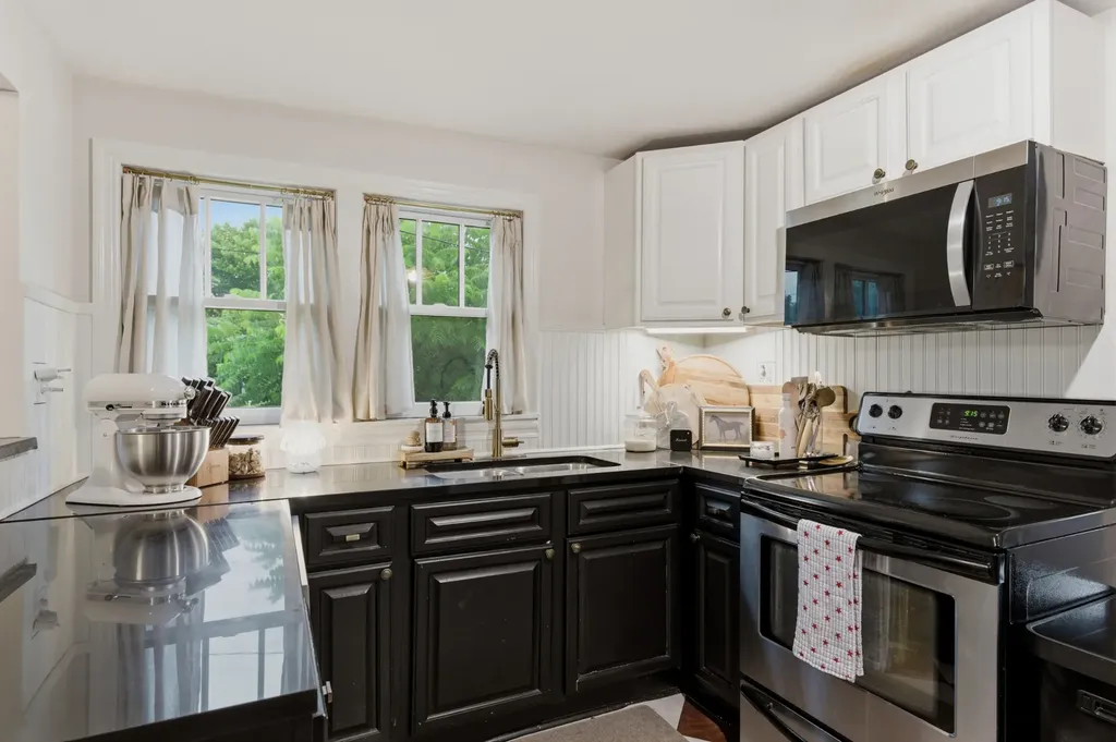 309 S 11th Street Nashville TN 37206