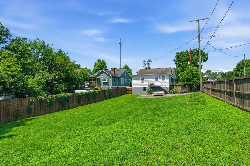 309 S 11th Street Nashville TN 37206