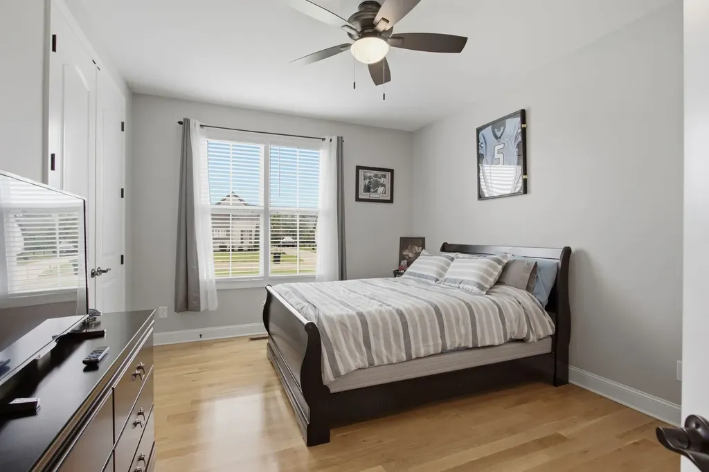 1036 Pretender Way Columbia TN 38401