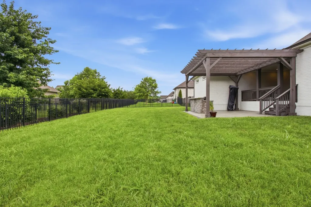 1036 Pretender Way Columbia TN 38401