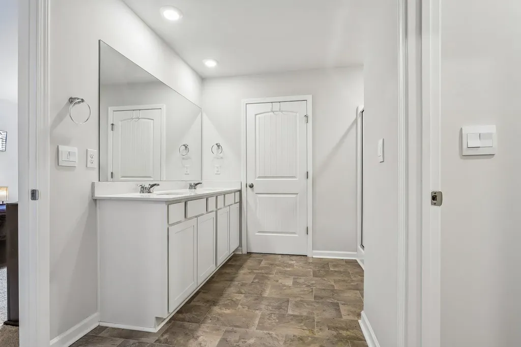9044 Copenhagen Drive Murfreesboro TN 37129