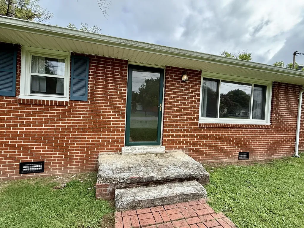 117 Whiteside Street Shelbyville TN 37160