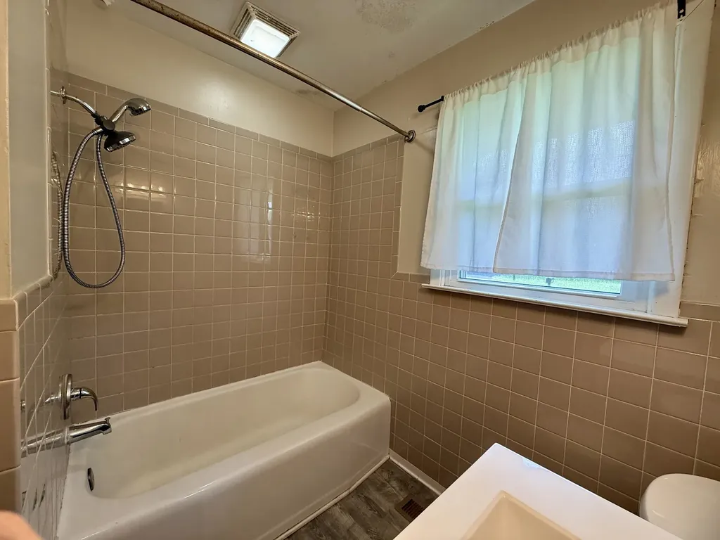 117 Whiteside Street Shelbyville TN 37160
