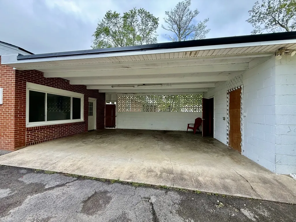 117 Whiteside Street Shelbyville TN 37160