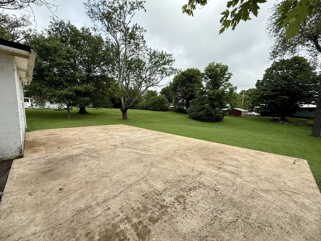 117 Whiteside Street Shelbyville TN 37160