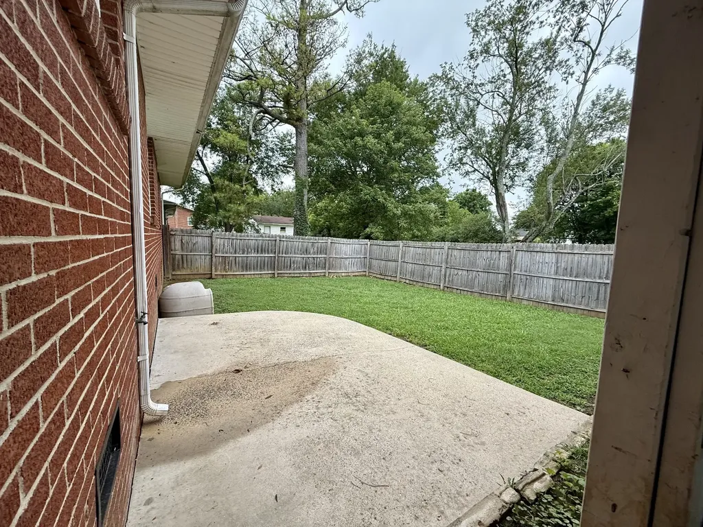 117 Whiteside Street Shelbyville TN 37160