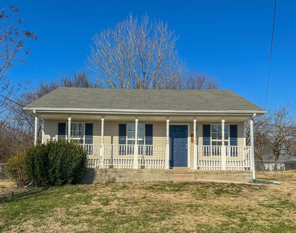 438 Cranklen Circle Clarksville TN 37042