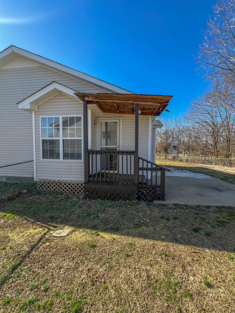 438 Cranklen Circle Clarksville TN 37042
