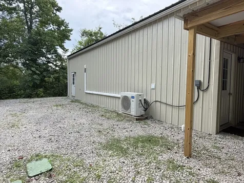 1414 Summertown Highway Hohenwald TN 38462