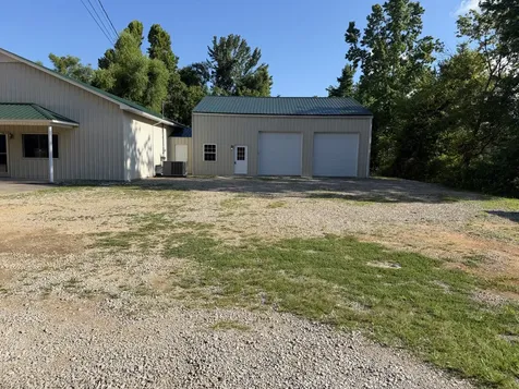 1414 Summertown Highway Hohenwald TN 38462