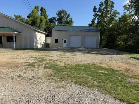 1414 Summertown Highway Hohenwald TN 38462