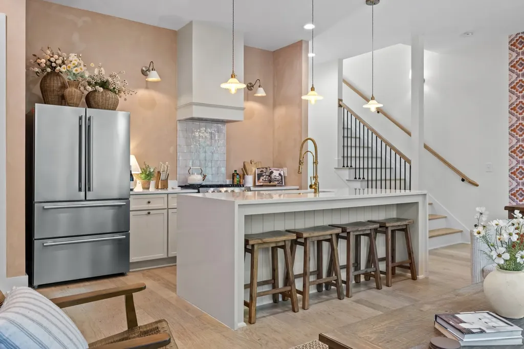 1037C Scovel Street Nashville TN 37208