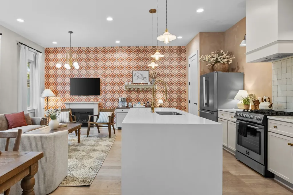 1037C Scovel Street Nashville TN 37208