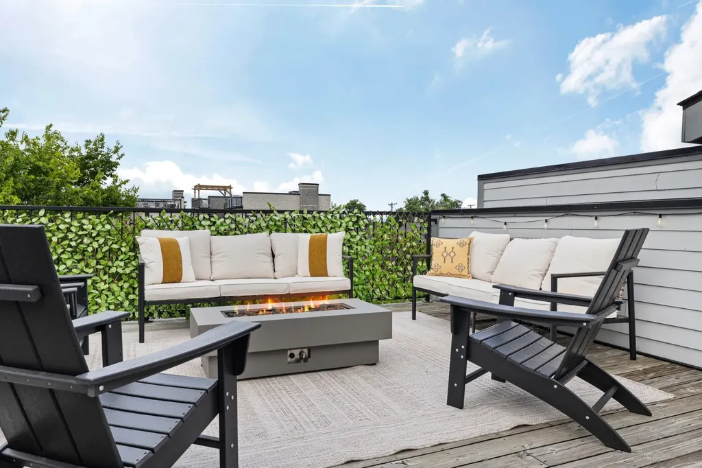 1037C Scovel Street Nashville TN 37208