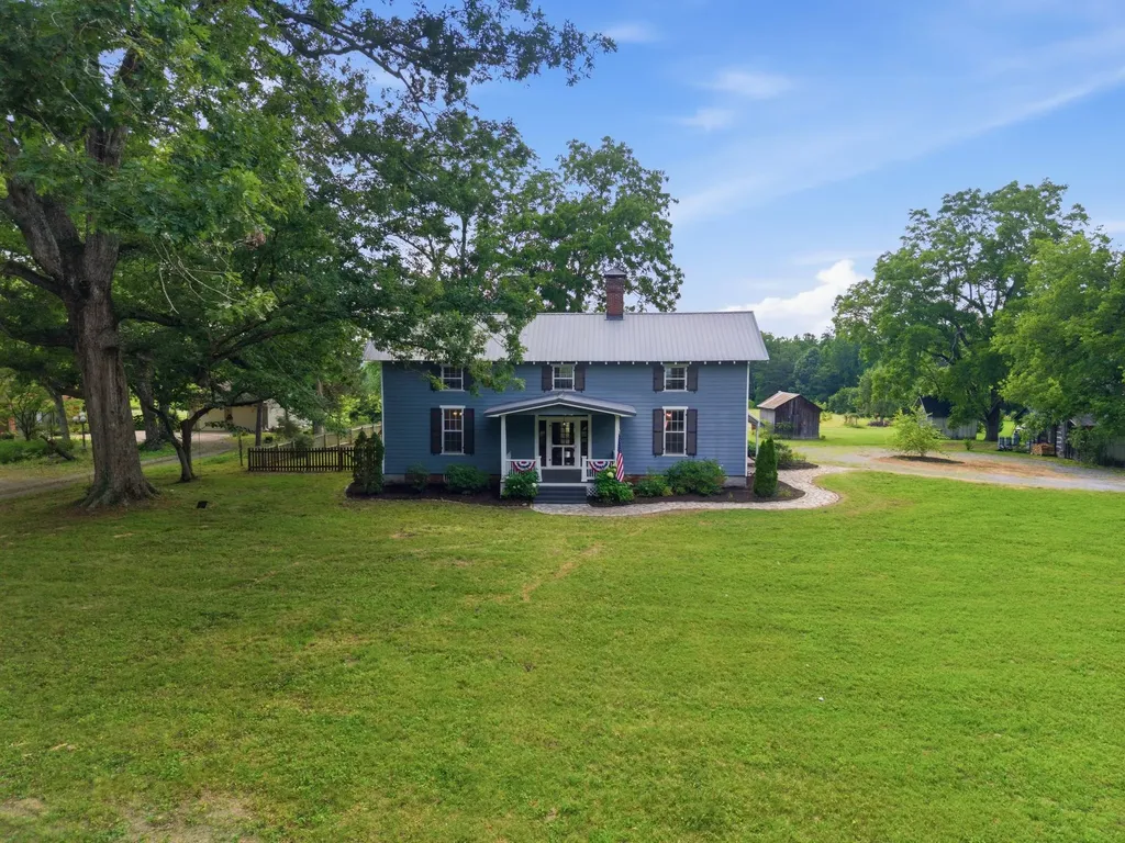 1425 Highway 49, E Ashland City TN 37015